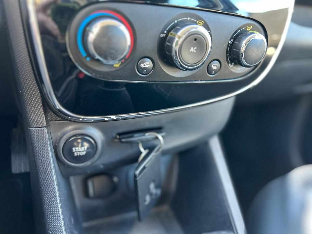 renault-clio-0-9-tce-2015-gasolina-898cc