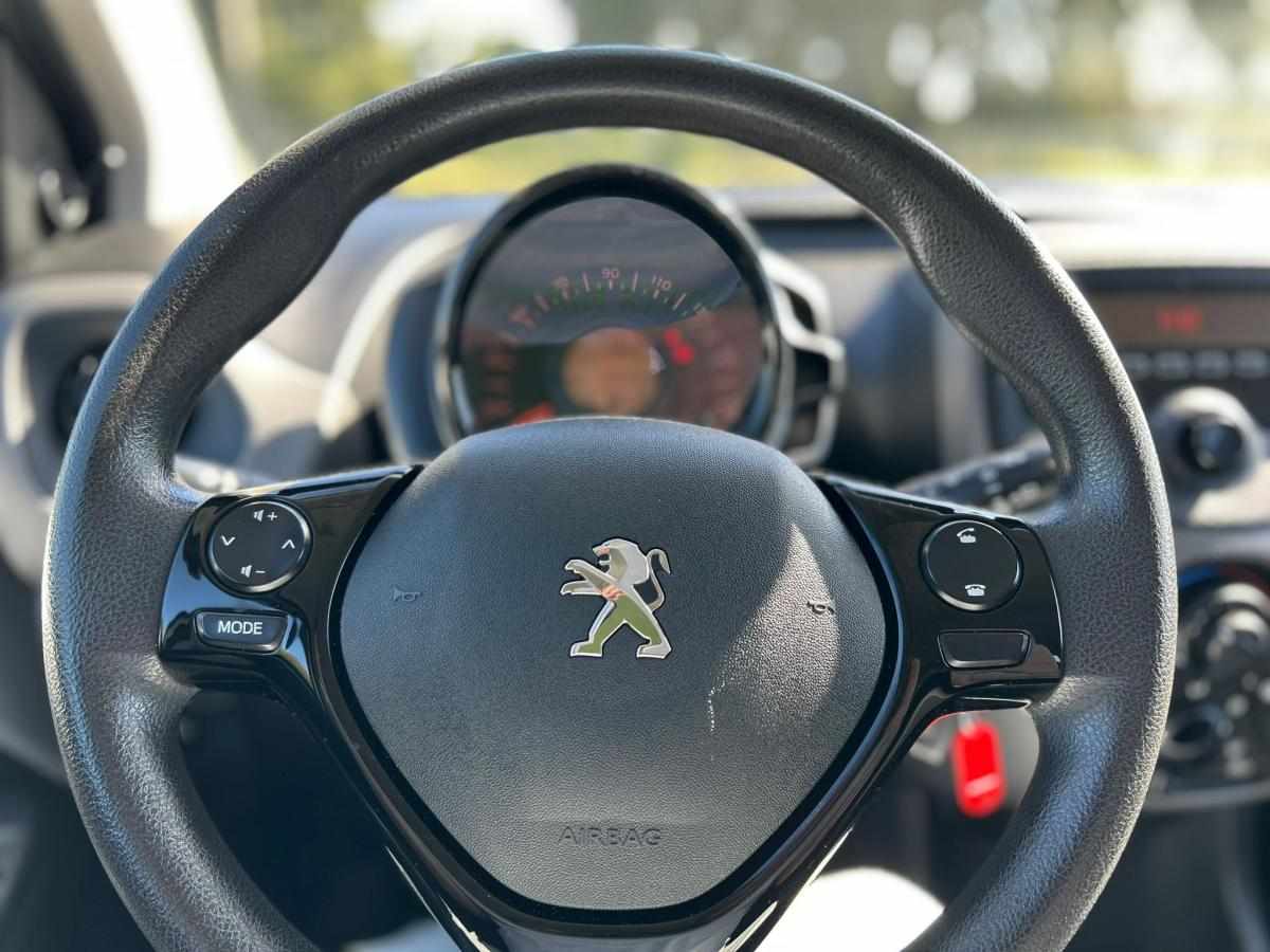 peugeot-108-1-0-vti-2018-gasolina-998cc