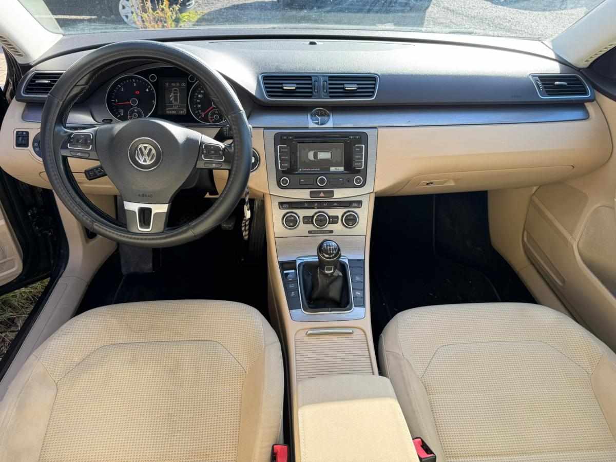 volkswagen-passat-1-6-tdi-bluemotion-2014-diesel-1598cc