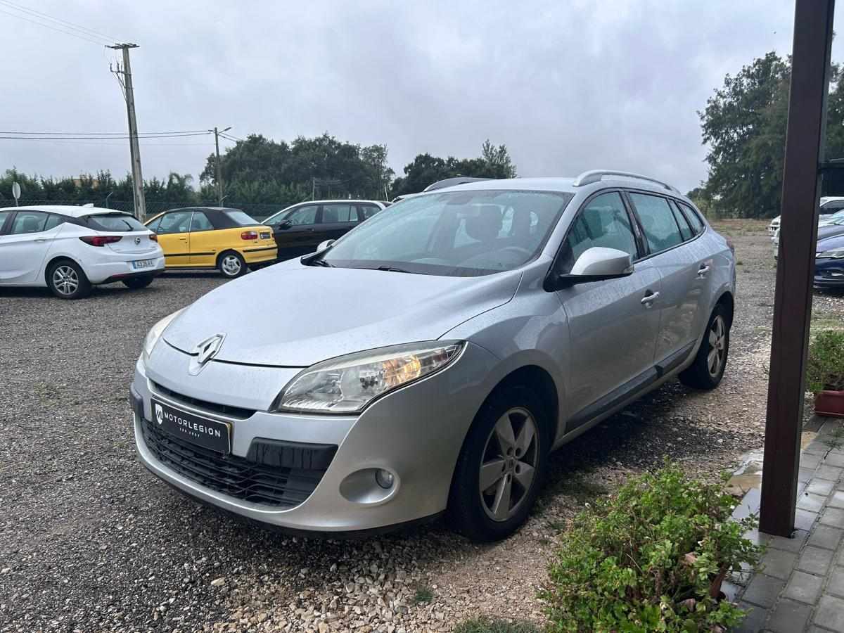 renault-megane-1-5-dci-2011-diesel-1461cc
