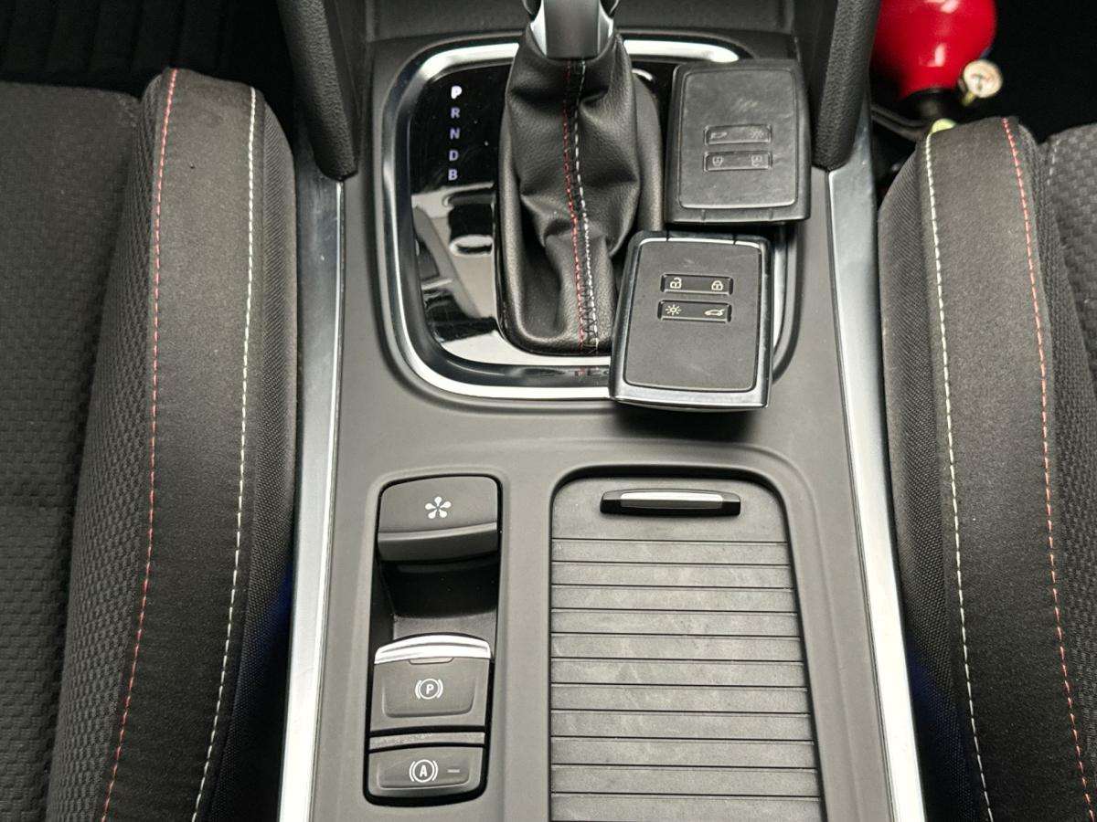 renault-megane-sport-tourer-2021-hibrido-a-gasolina-1598cc