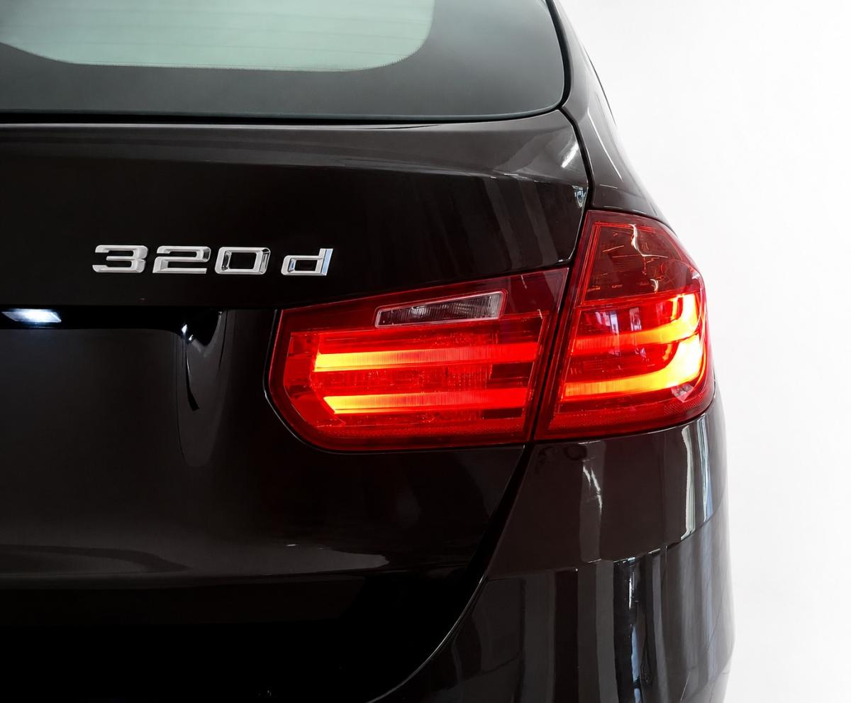 bmw-serie-3-2015-diesel-1995cc