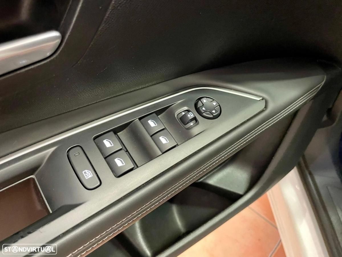 peugeot-3008-2017-gasolina-1199cc