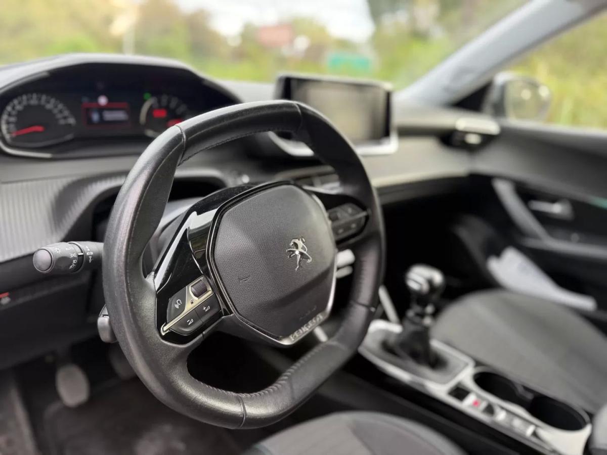 peugeot-2008-2021-gasolina-1199cc