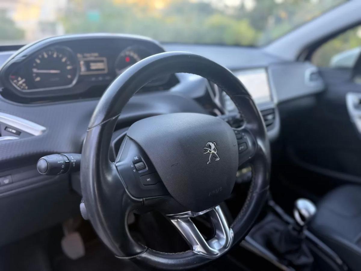 peugeot-2008-2019-gasolina-1199cc