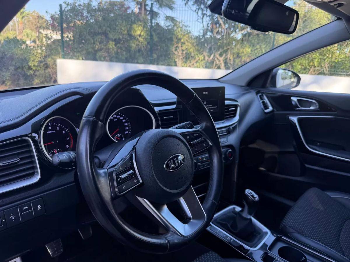 kia-ceed-sw-2018-gasolina-998cc