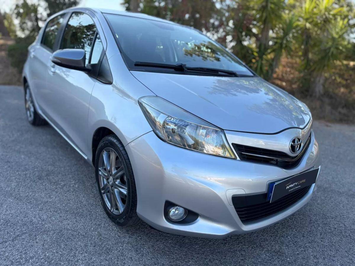 toyota-yaris-2013-gasolina-1329cc