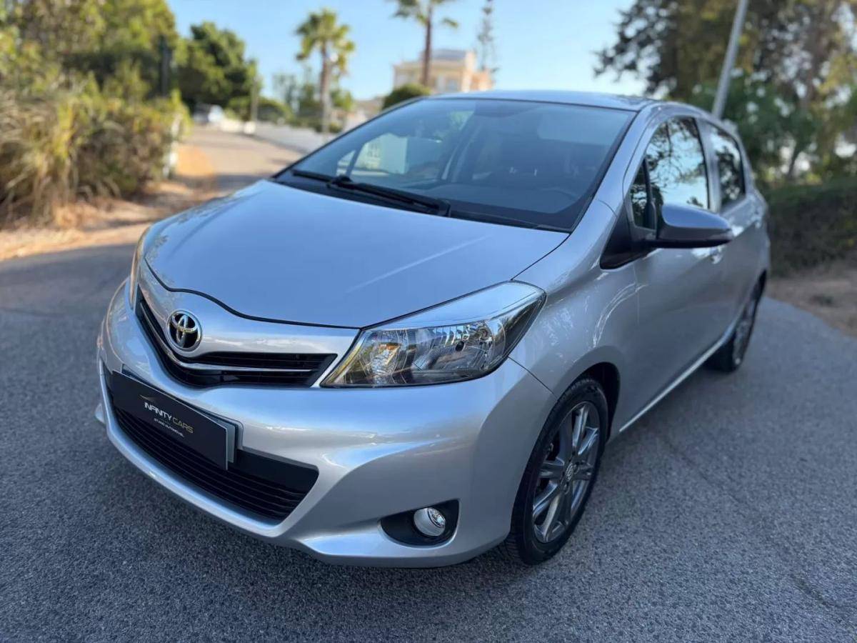 toyota-yaris-2013-gasolina-1329cc