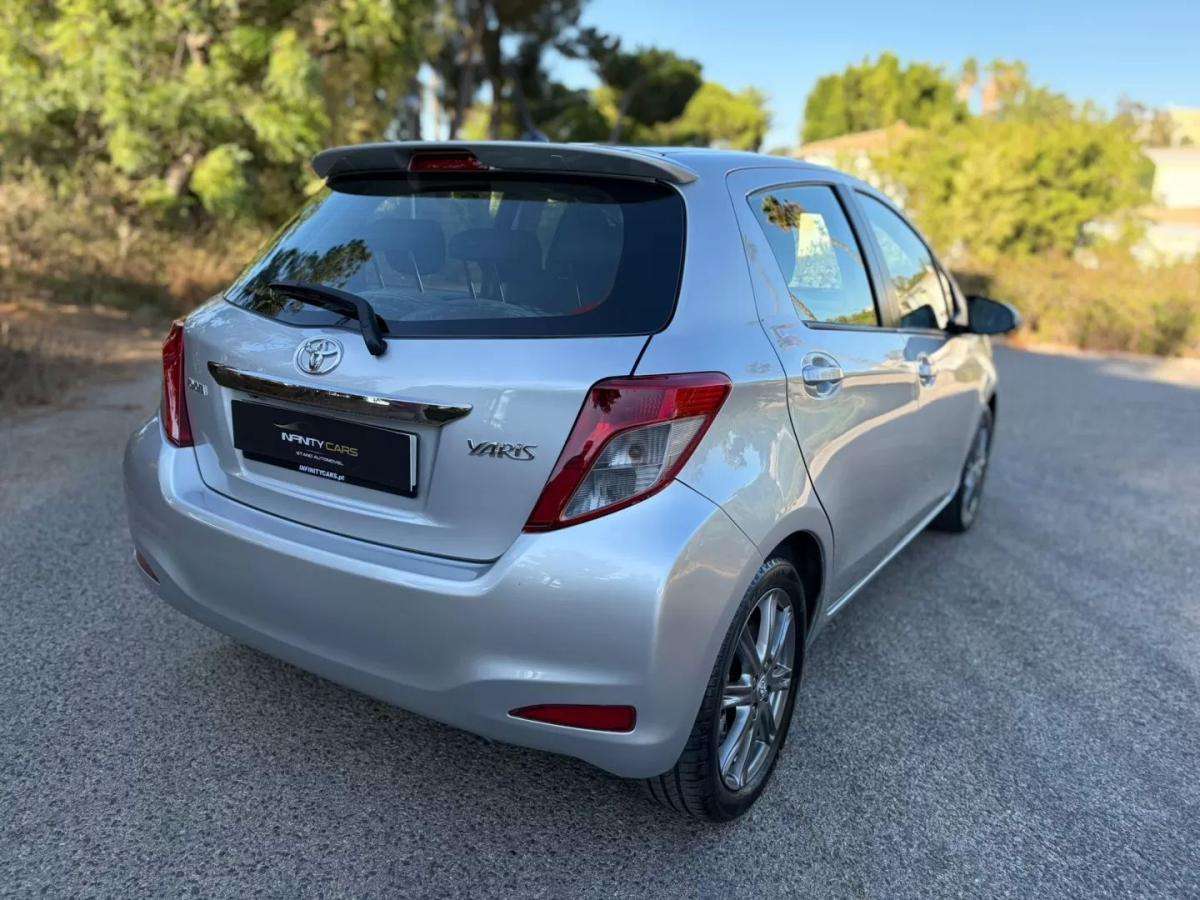 toyota-yaris-2013-gasolina-1329cc