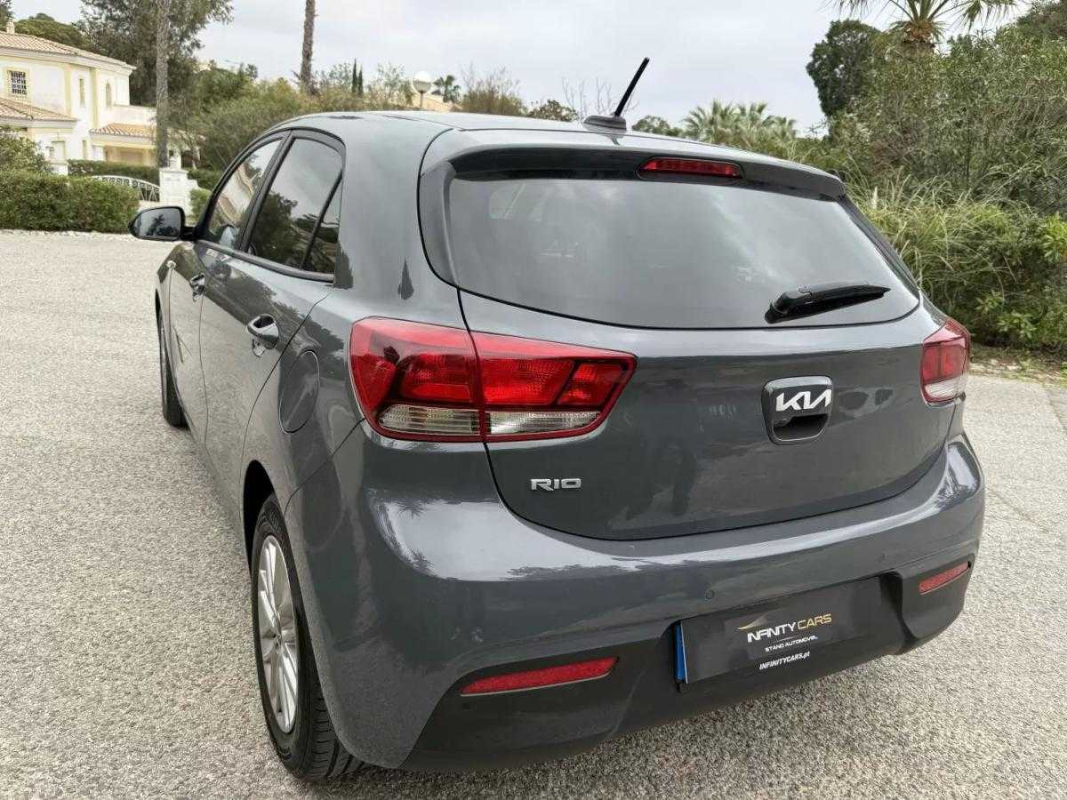 kia-rio-2023-gasolina-1197cc