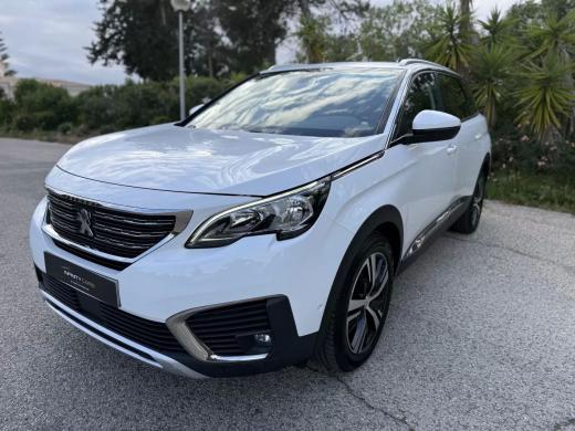 peugeot-5008-2018-diesel-1499cc