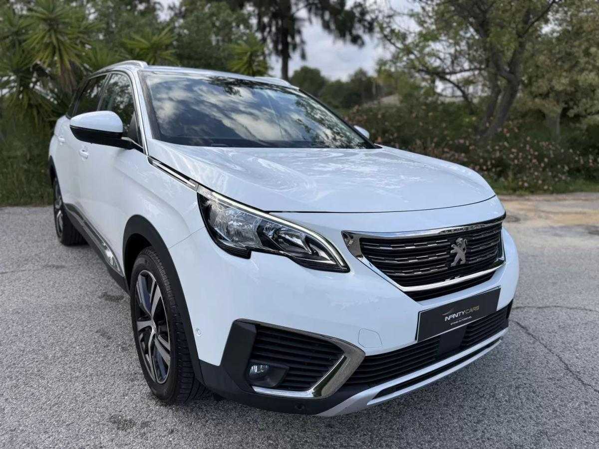 peugeot-5008-2018-diesel-1499cc