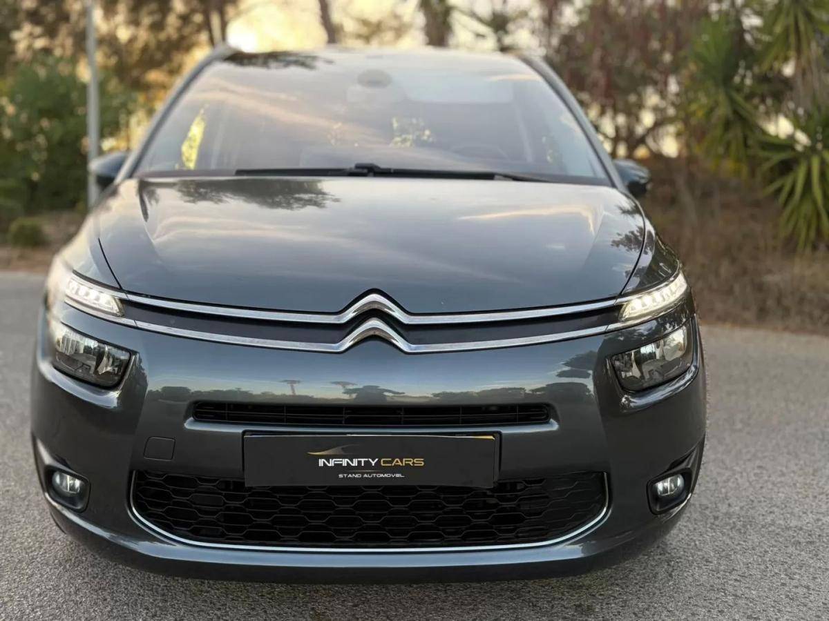 citroen-c4-grand-picasso-2015-diesel-1560cc