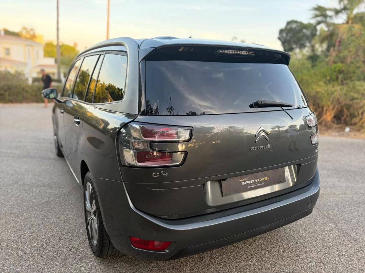 citroen-c4-grand-picasso-2015-diesel-1560cc