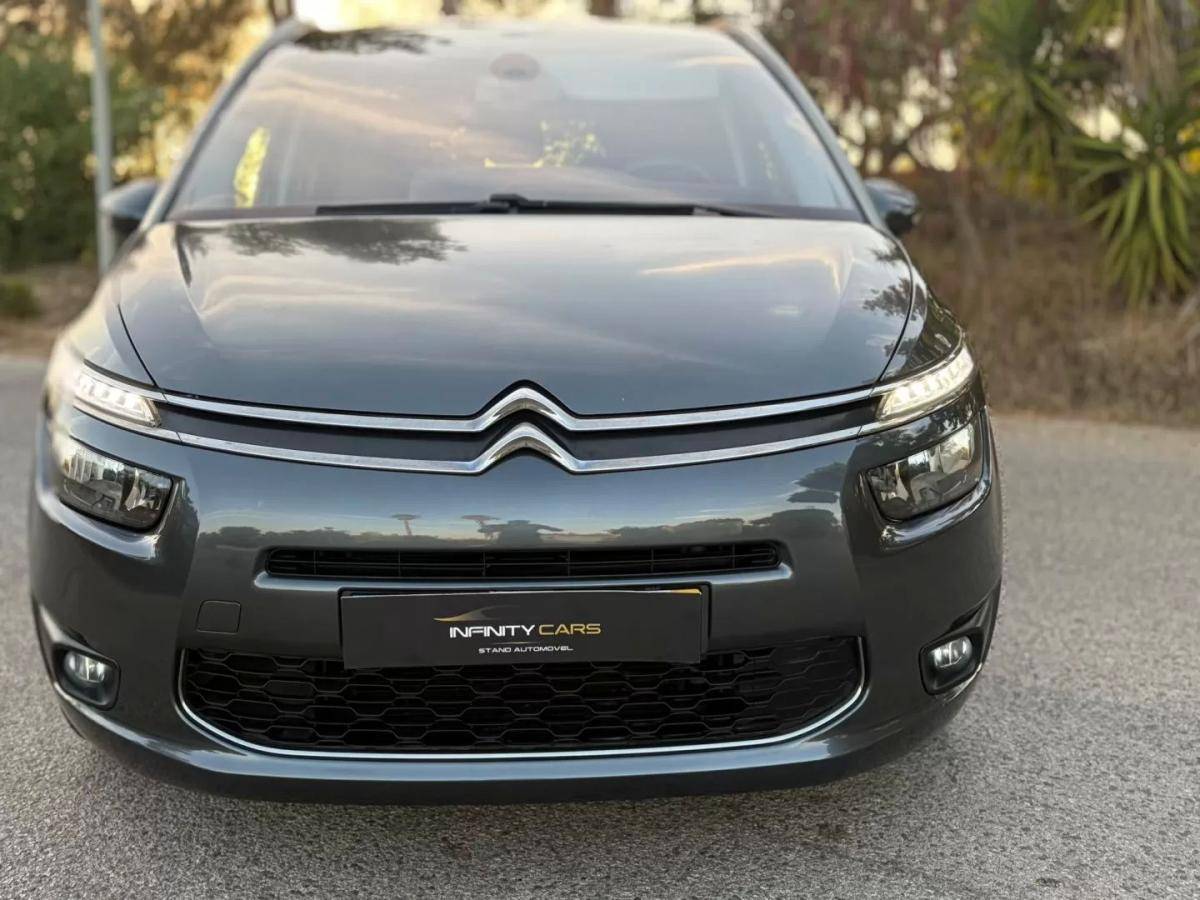 citroen-c4-grand-picasso-2015-diesel-1560cc