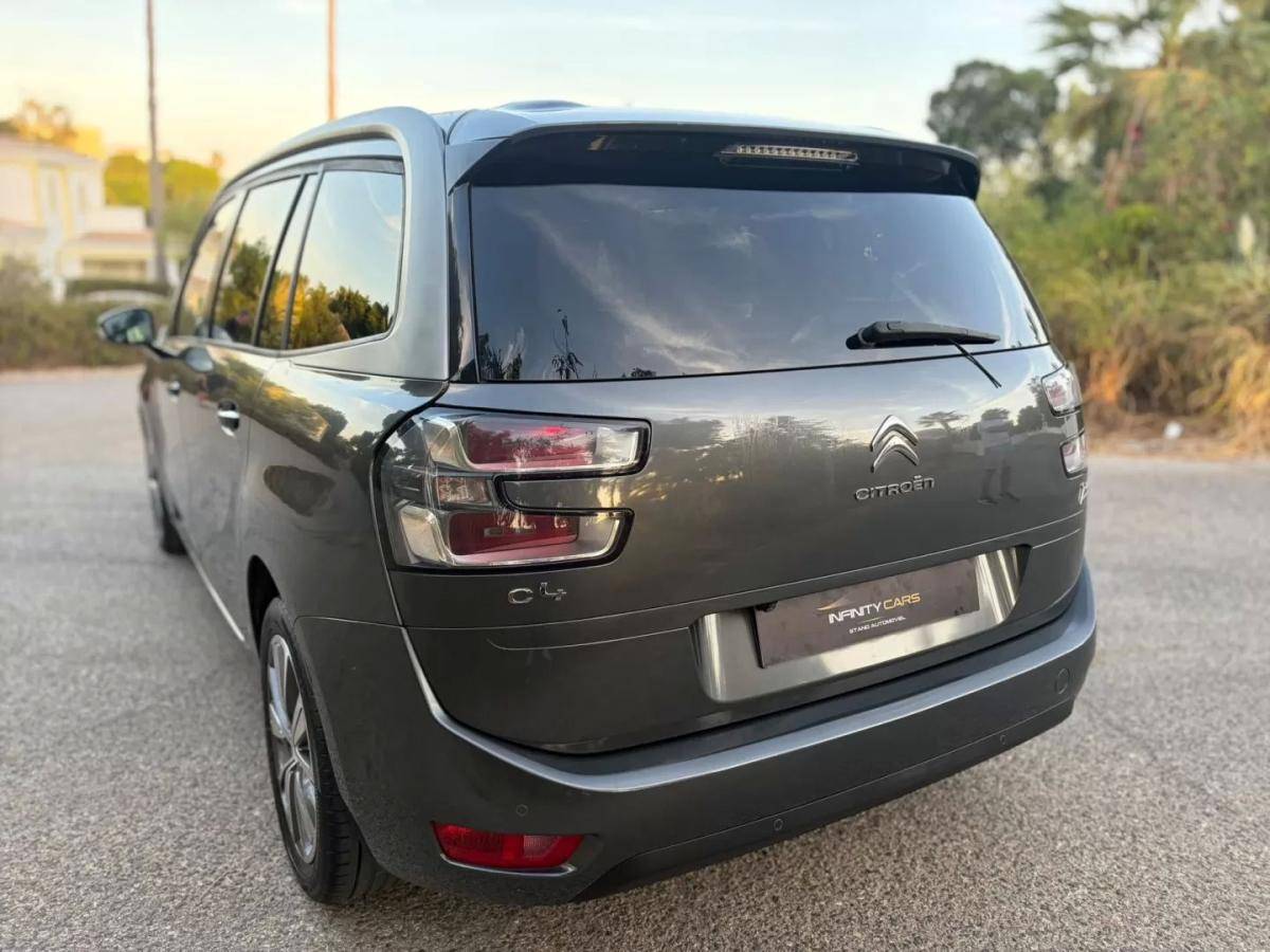 citroen-c4-grand-picasso-2015-diesel-1560cc