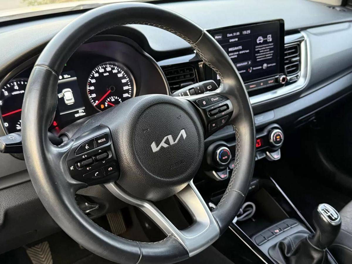 kia-stonic-2022-gasolina-998cc