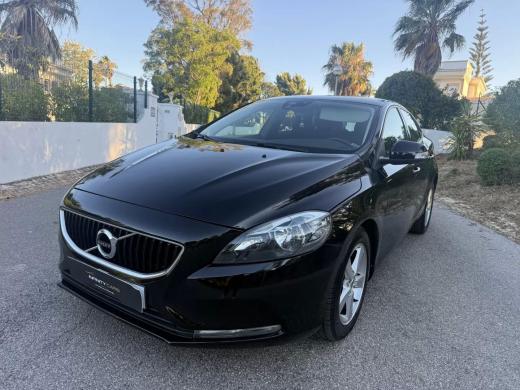 volvo-v40-2017-diesel-1969cc