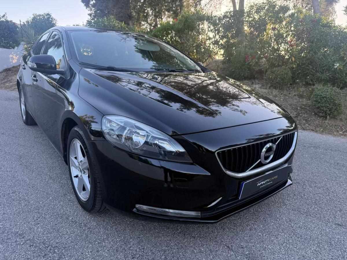 volvo-v40-2017-diesel-1969cc