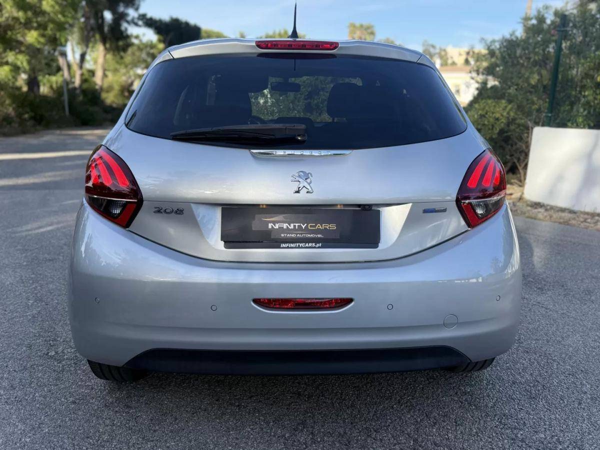 peugeot-208-2016-gasolina-1199cc
