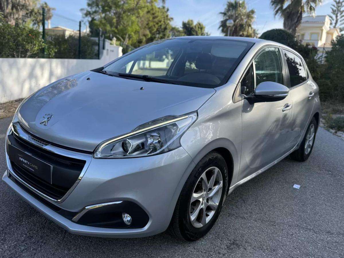 peugeot-208-2016-gasolina-1199cc