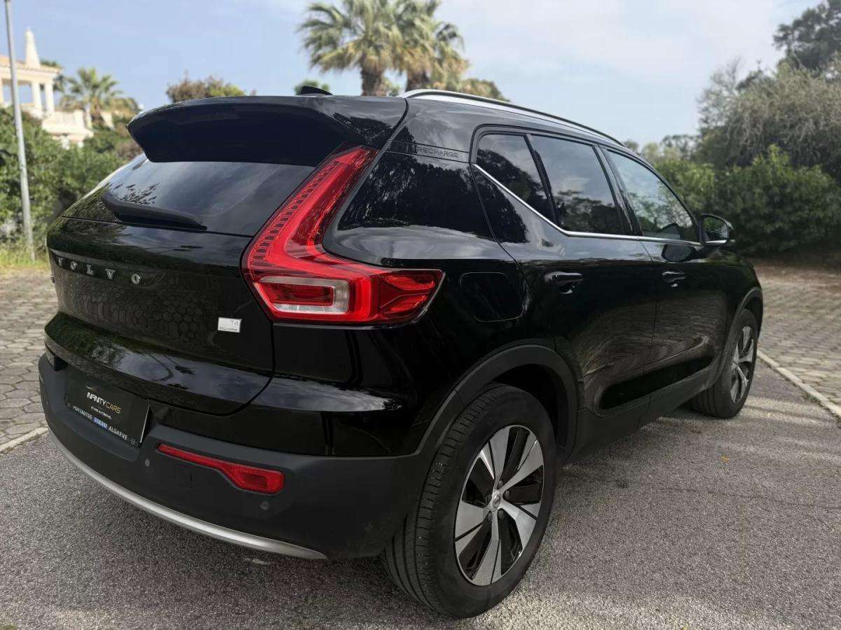 volvo-xc40-2022-hibrido-1477cc