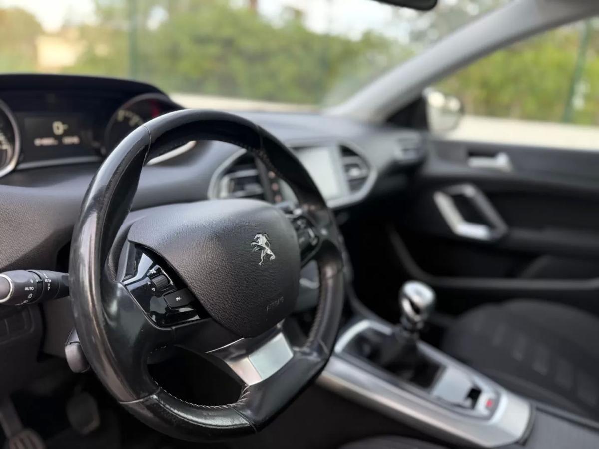 peugeot-308-sw-2016-diesel-1560cc