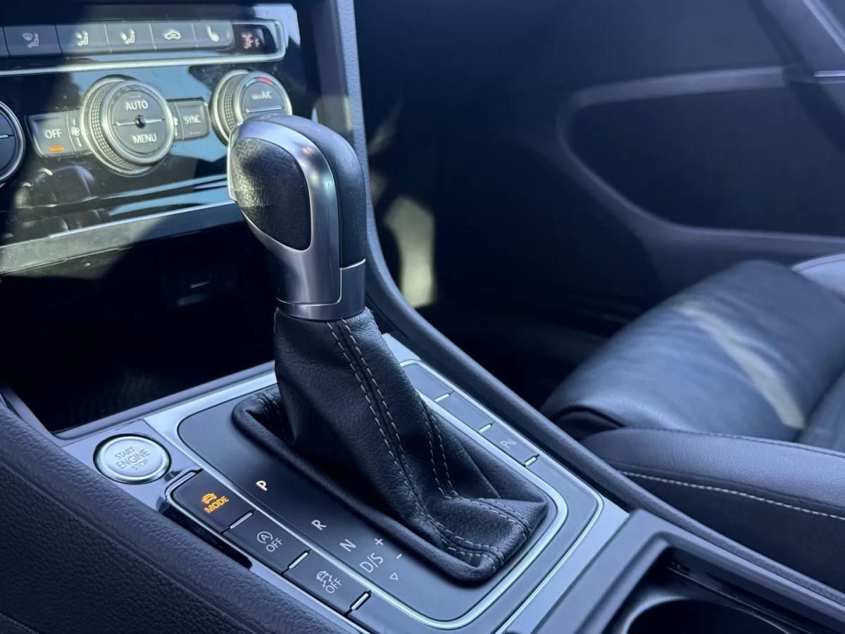 volkswagen-golf-2018-gasolina-1984cc