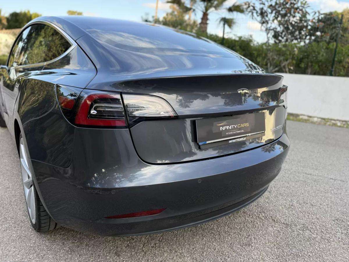 tesla-model-3-2019-eletrico-200cc