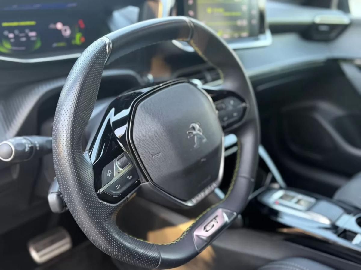 peugeot-208-2023-gasolina-1199cc