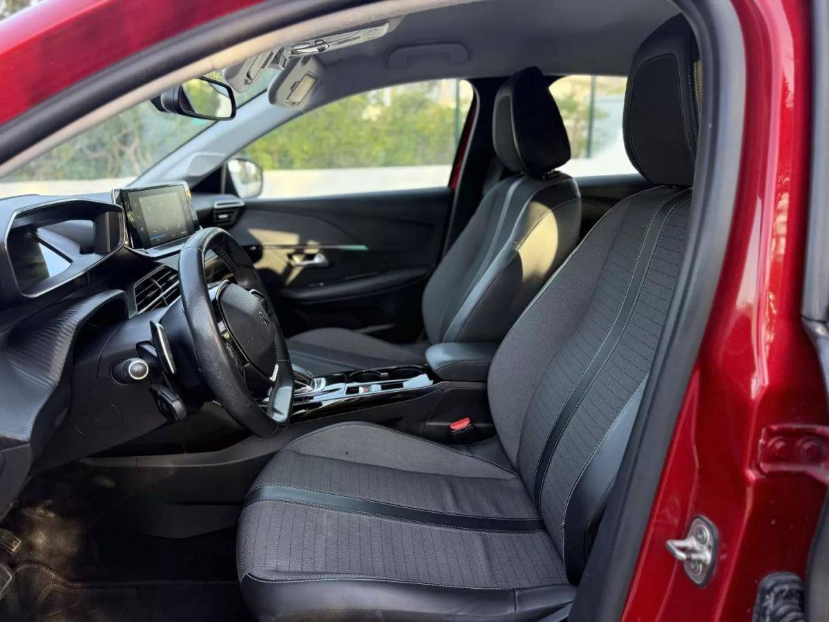 peugeot-208-2019-gasolina-1199cc