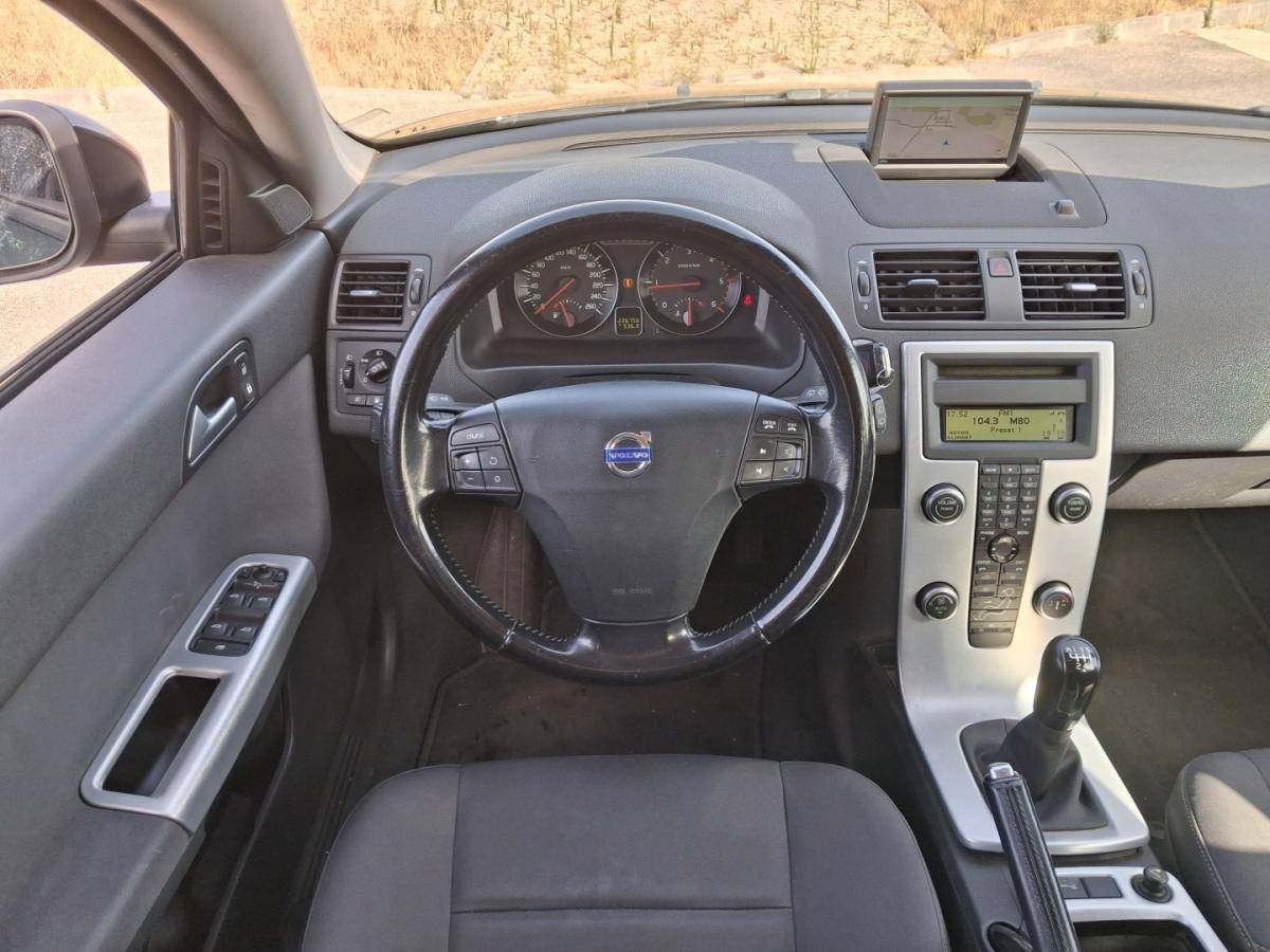 volvo-v50-2011-diesel-1560cc