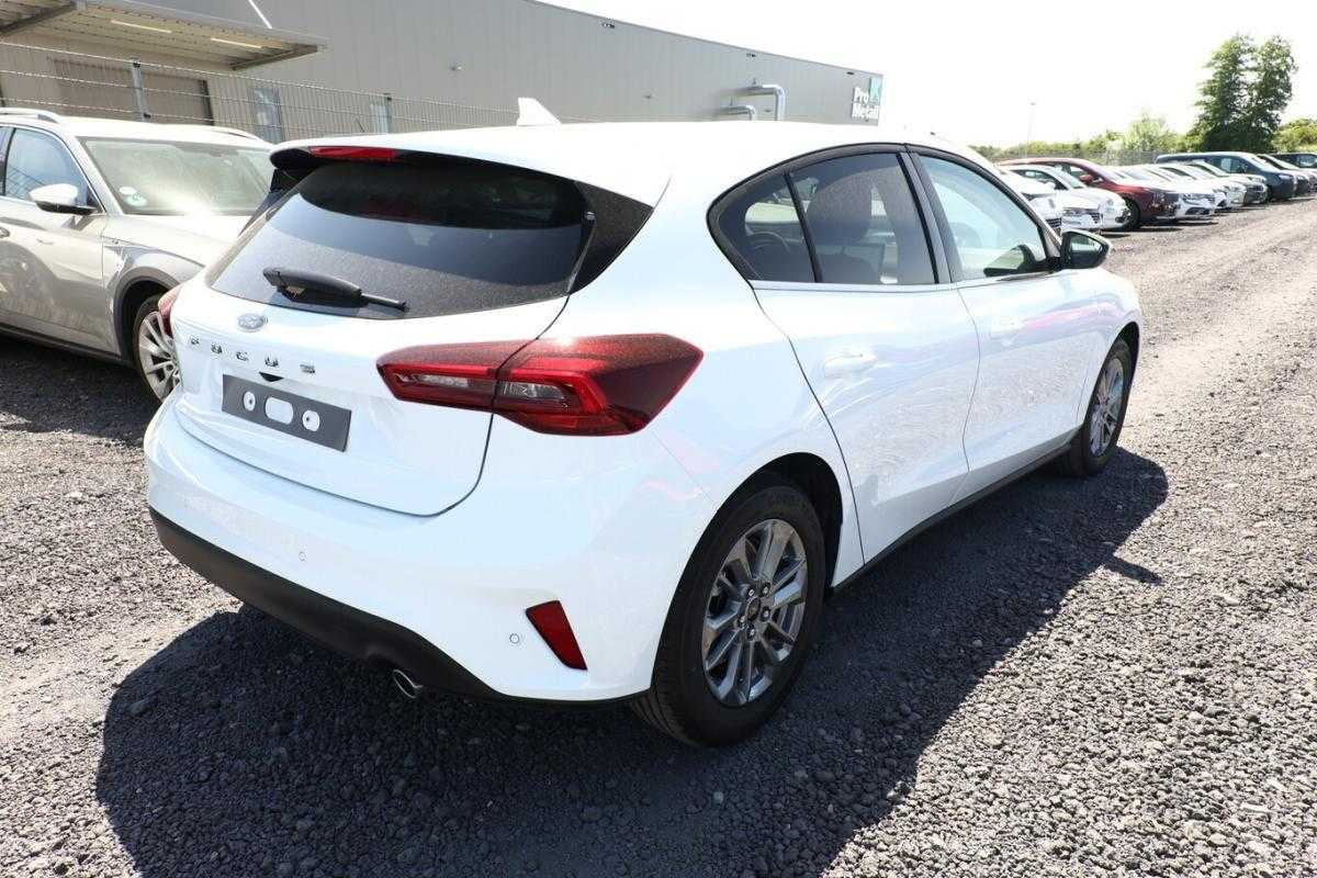 ford-focus-2026-gasolina-999cc