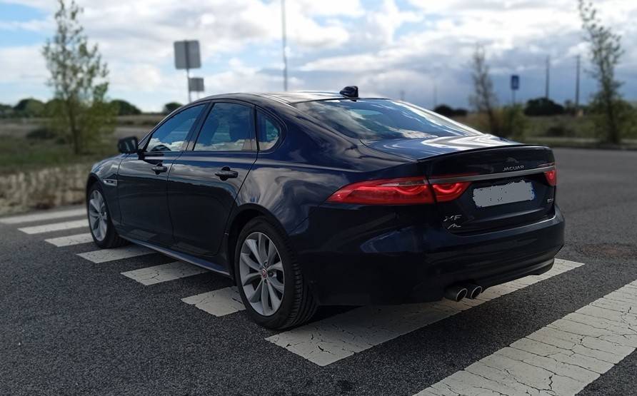 jaguar-xf-2018-diesel-1999cc