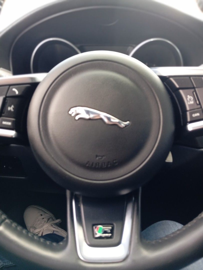 jaguar-xf-2018-diesel-1999cc