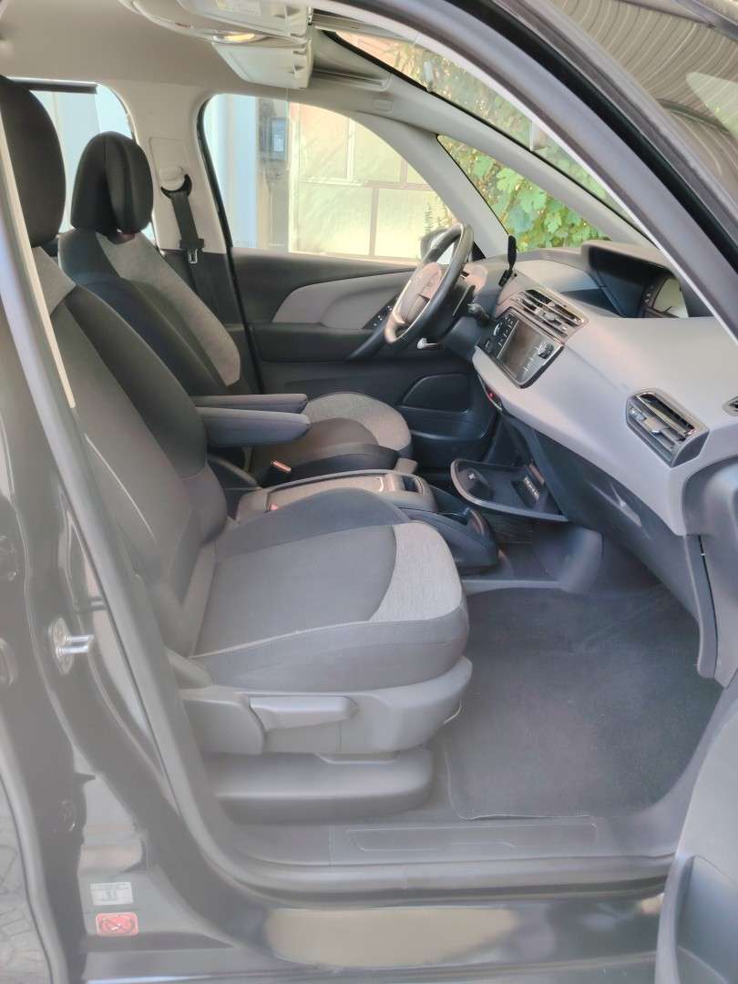 citroen-c4-grand-picasso-2017-diesel-1560cc