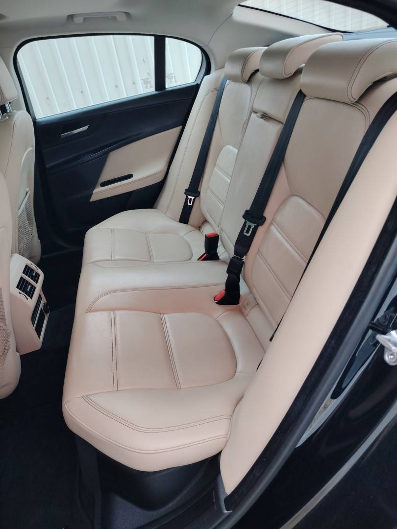 jaguar-xe-2016-diesel-1999cc