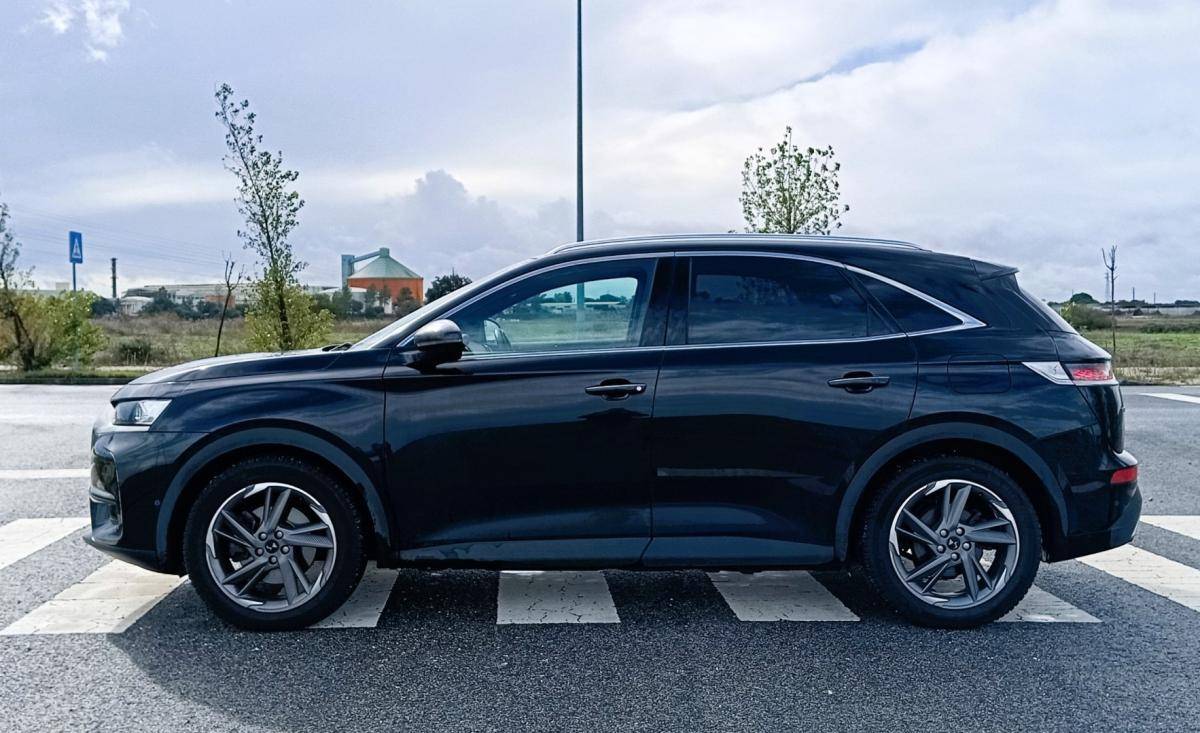 ds-ds-7-crossback-2021-hibrido-1598cc