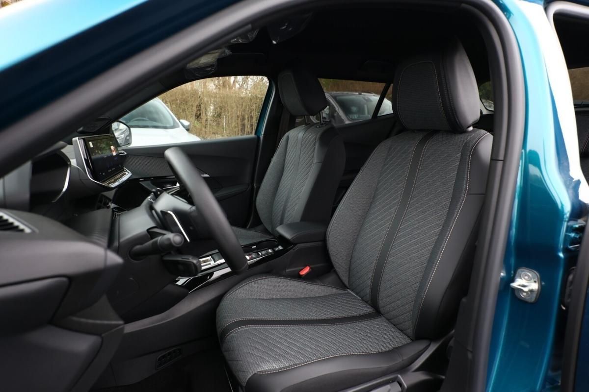 peugeot-2008-2025-gasolina-1199cc