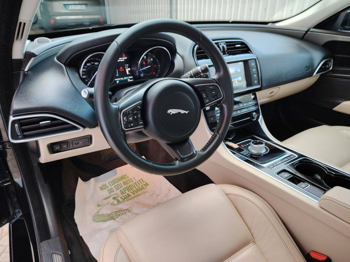 jaguar-xe-2016-diesel-1999cc