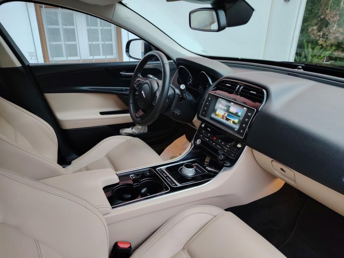 jaguar-xe-2016-diesel-1999cc