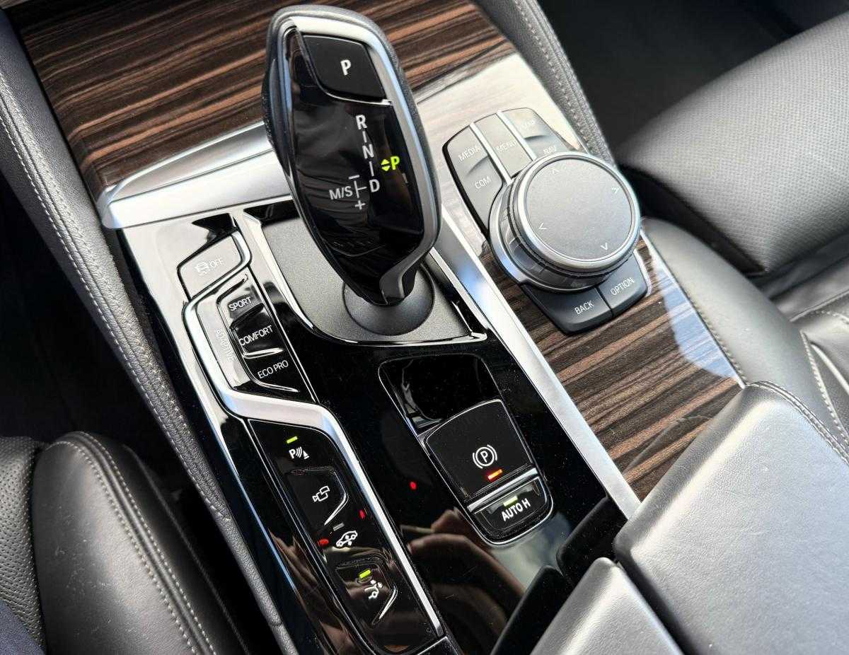 bmw-serie-6-2021-diesel-2993cc