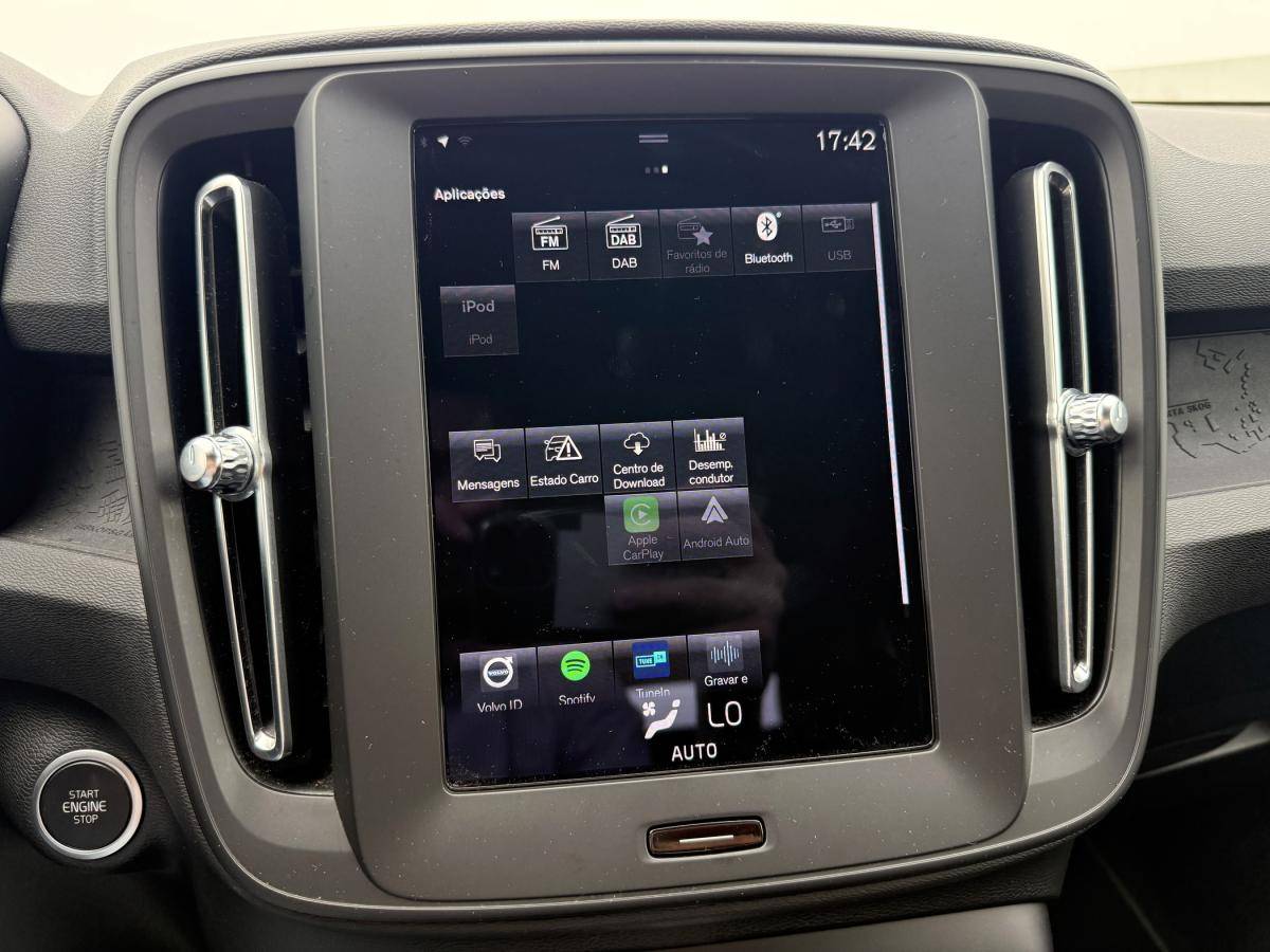 volvo-xc40-2021-gasolina-1477cc