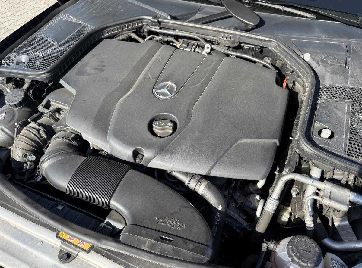 mercedes-benz-classe-c-2017-diesel-2143cc