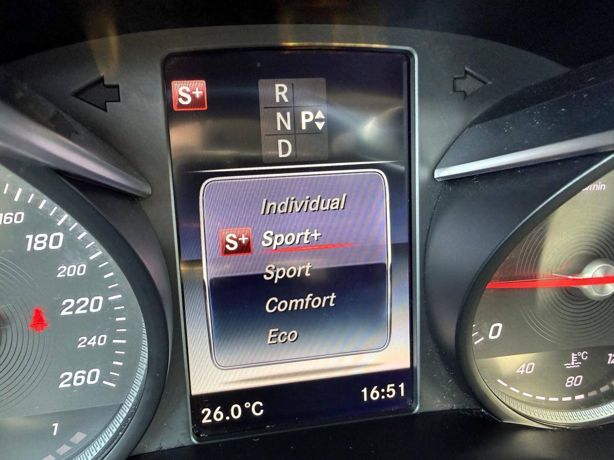 mercedes-benz-glc-2017-diesel-2143cc