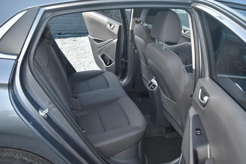 hyundai-ioniq-2019-hibrido-a-gasolina-1580cc
