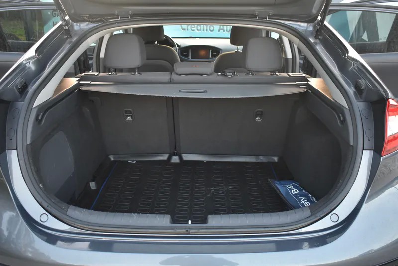 hyundai-ioniq-2019-hibrido-a-gasolina-1580cc