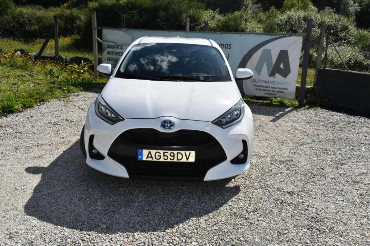 toyota-yaris-2021-hibrido-a-gasolina-1497cc