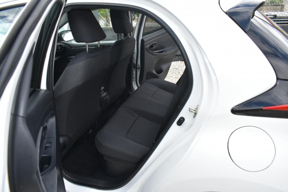 toyota-yaris-2021-hibrido-a-gasolina-1497cc