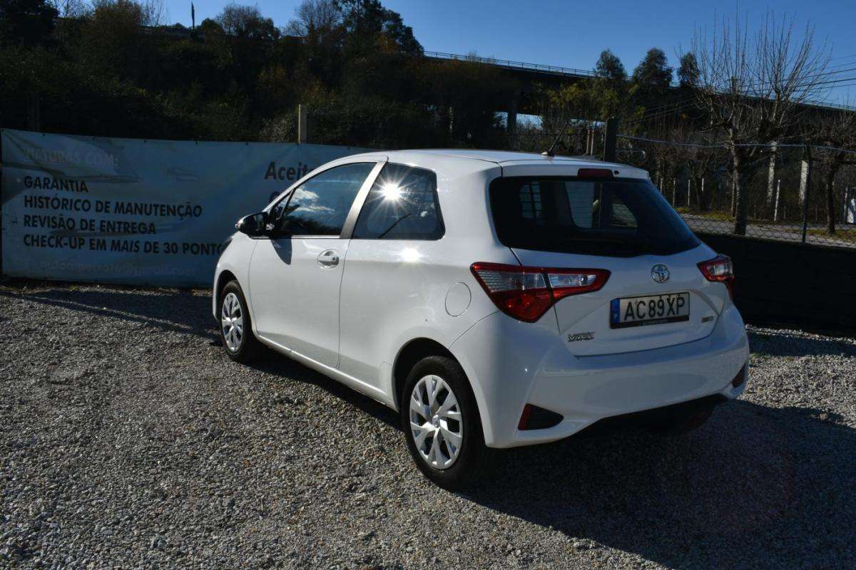 toyota-yaris-2020-gasolina-998cc